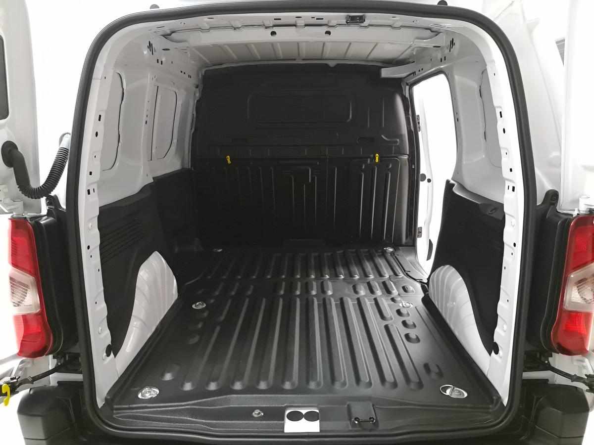 opel-combo-van-2025-diesel-1499cc