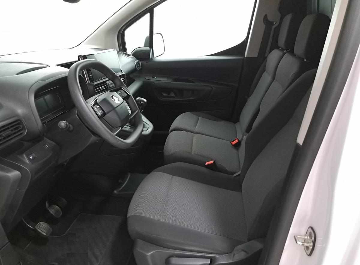 opel-combo-van-2025-diesel-1499cc