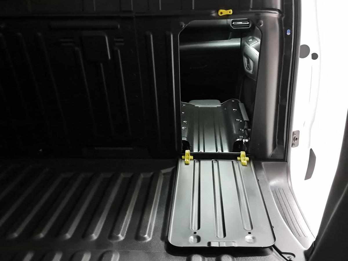 opel-combo-van-2025-diesel-1499cc