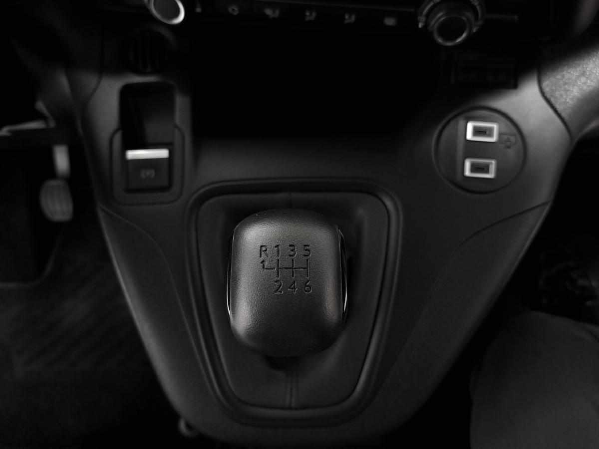 opel-combo-van-2025-diesel-1499cc