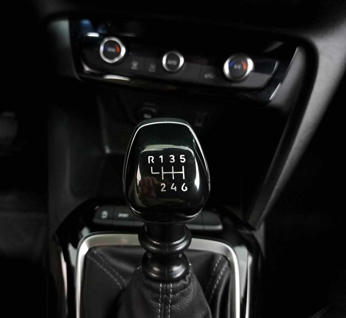 opel-corsa-2024-gasolina-1199cc