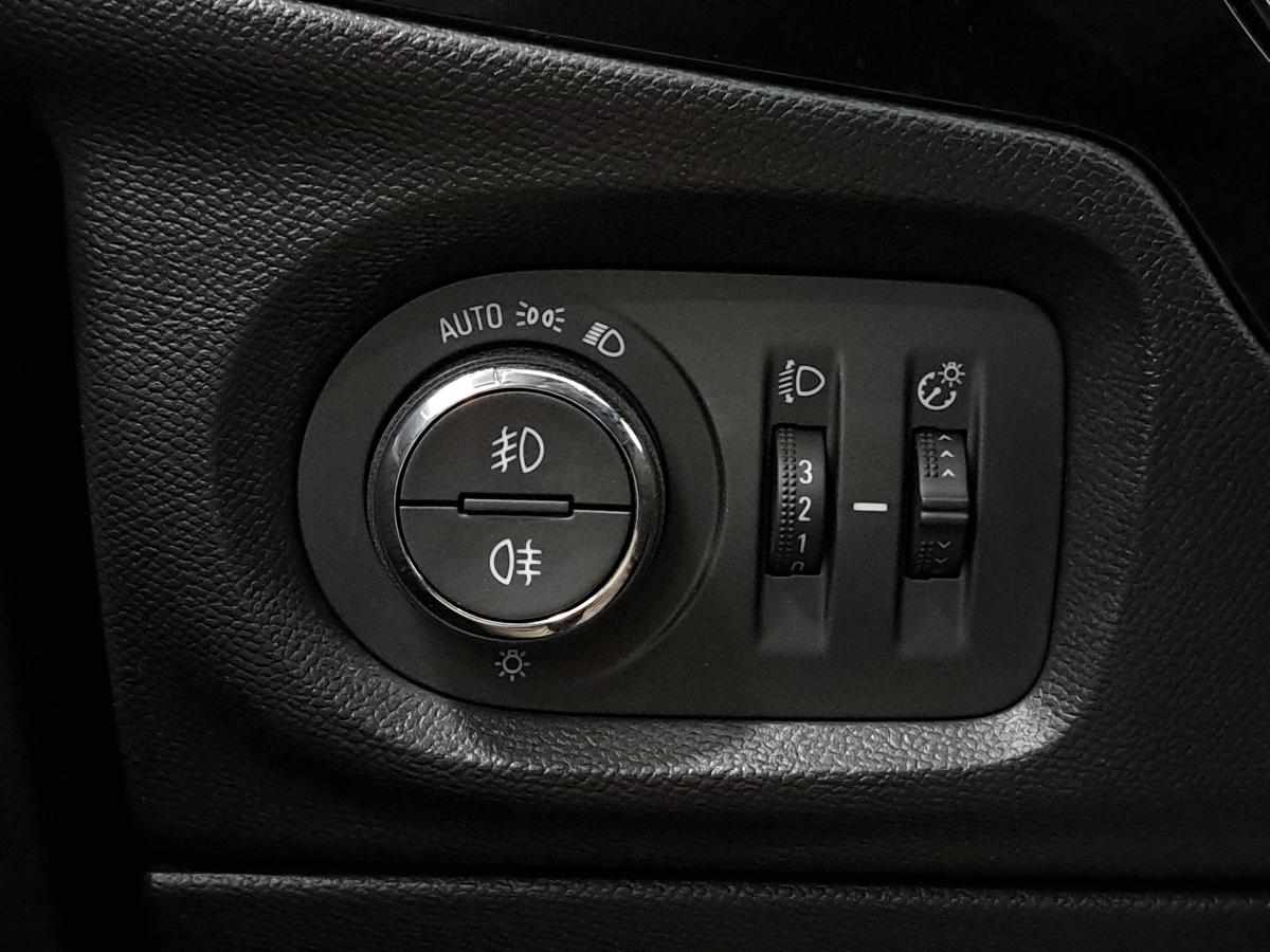 opel-corsa-2024-gasolina-1199cc