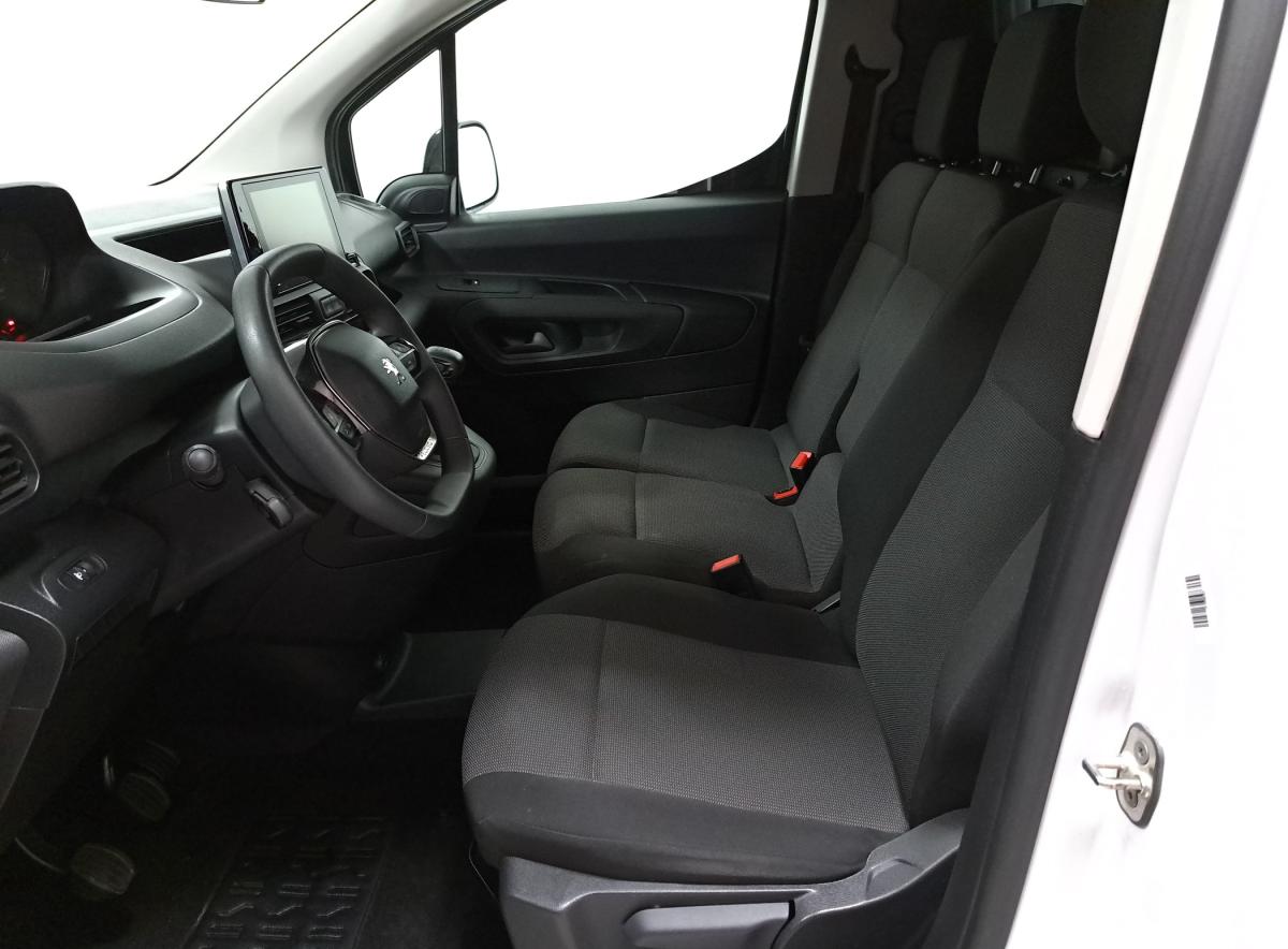 peugeot-partner-2025-diesel-1499cc