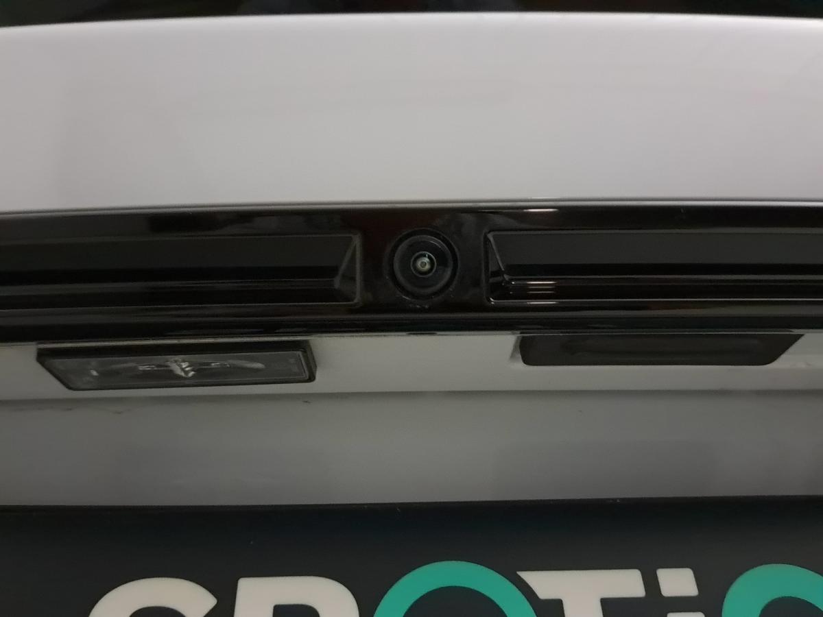 peugeot-2008-2024-gasolina-1199cc