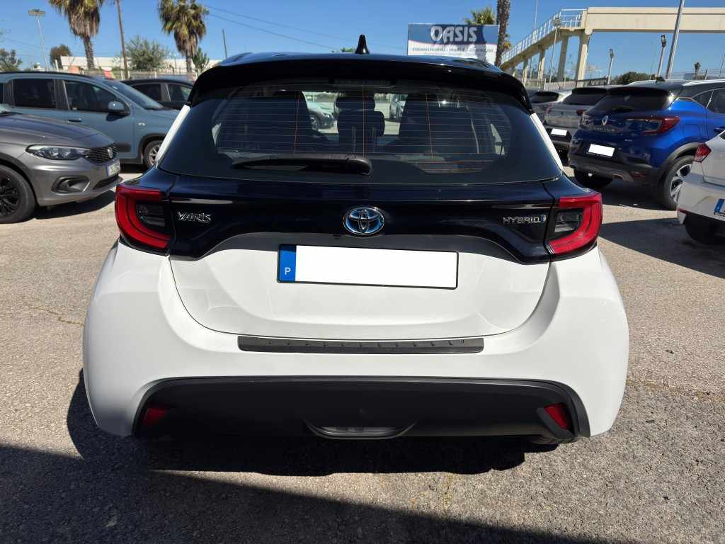 toyota-yaris-1-5-hybrid-2022-gasolina-1490cc