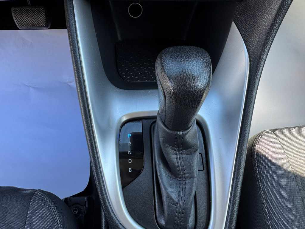 toyota-yaris-1-5-hybrid-2022-gasolina-1490cc