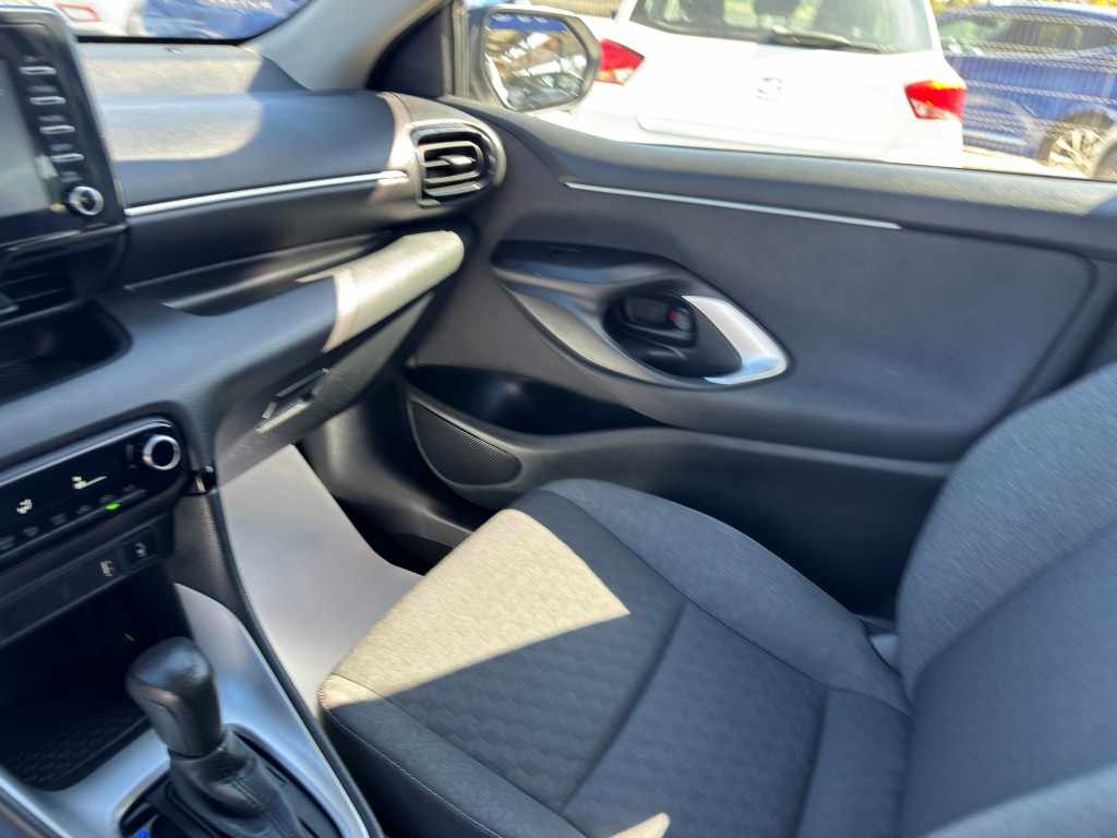 toyota-yaris-1-5-hybrid-2022-gasolina-1490cc