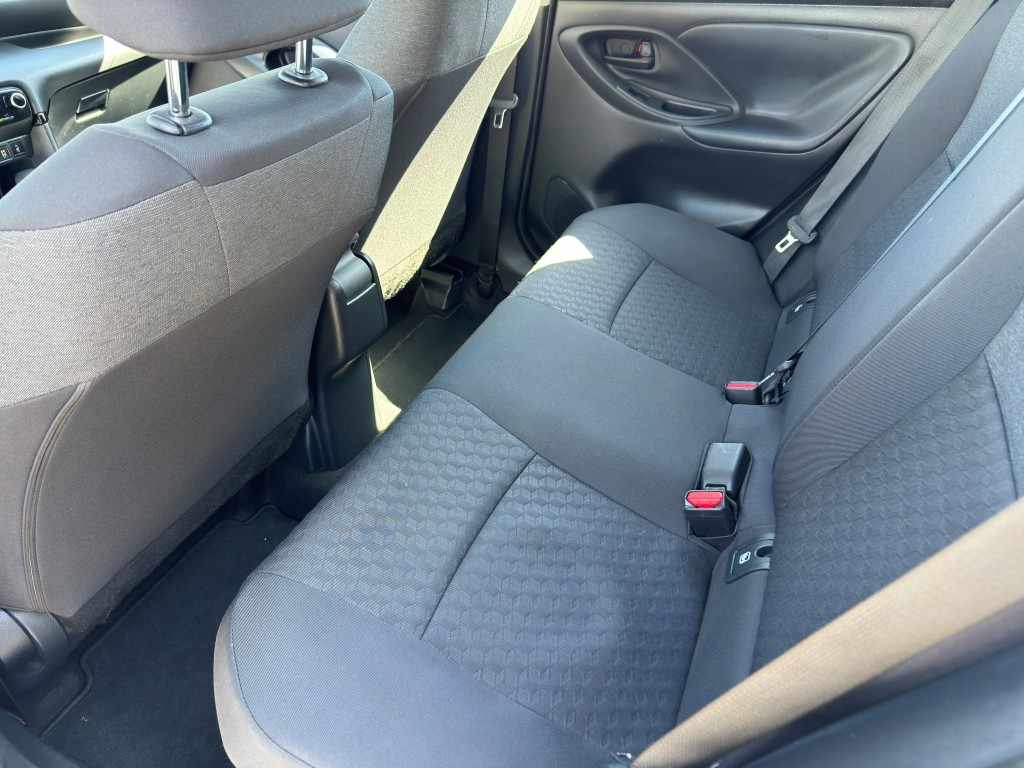 toyota-yaris-1-5-hybrid-2022-gasolina-1490cc