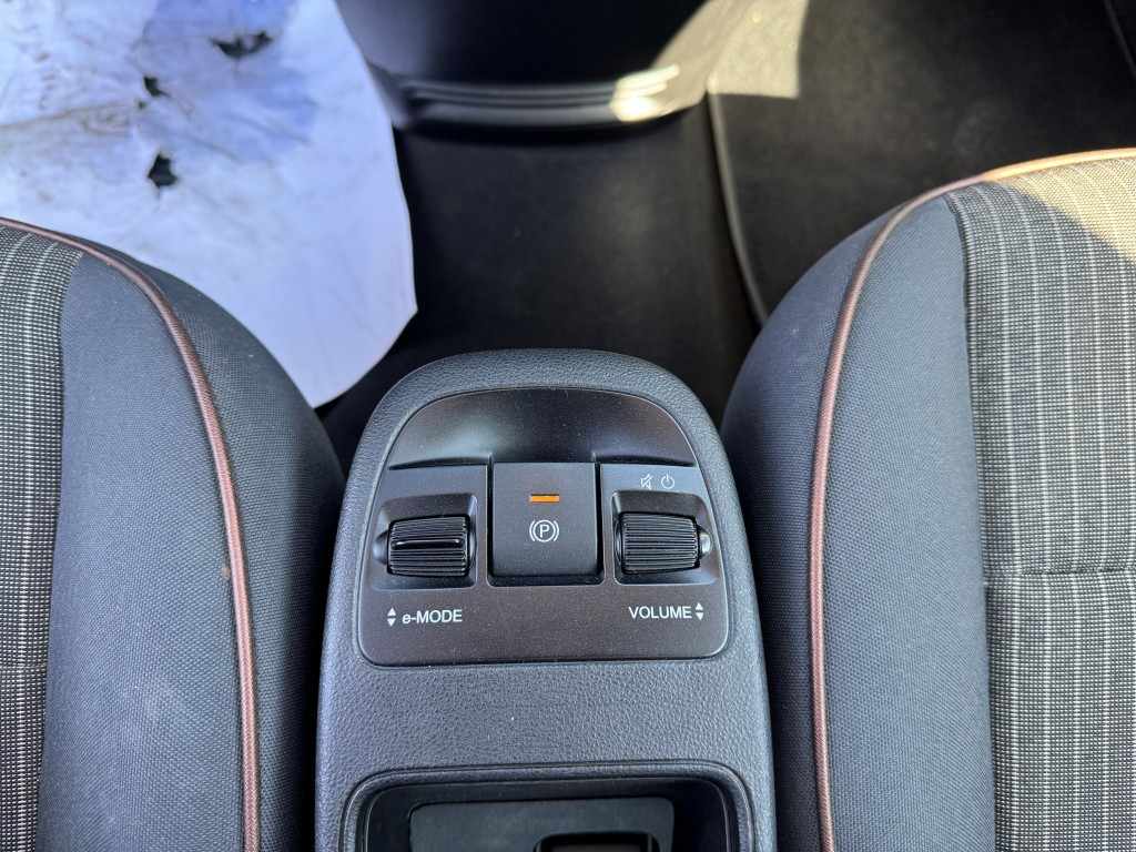 fiat-500-42-kwh-2022-eletrico