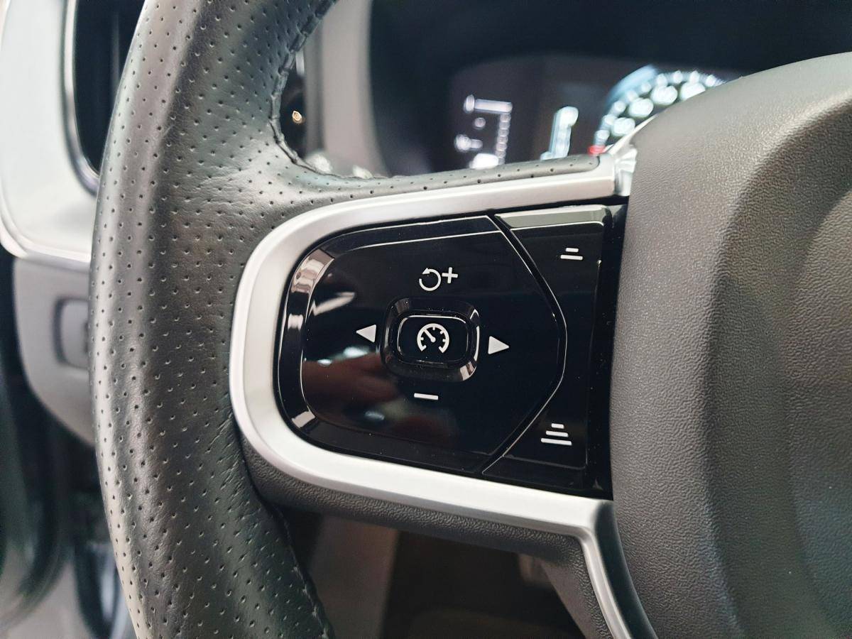 volvo-xc-60-2018-diesel-1969cc