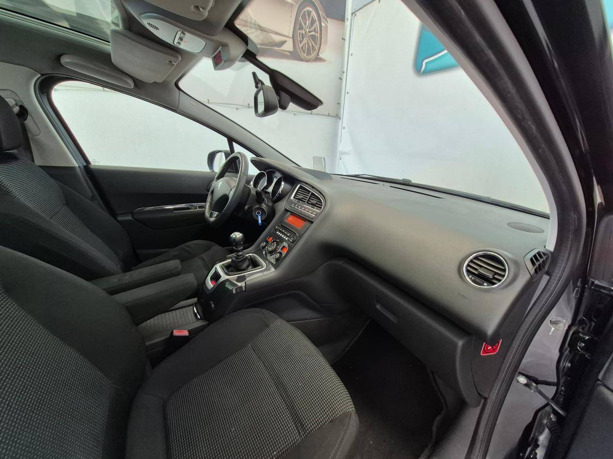 peugeot-5008-2010-diesel-1560cc