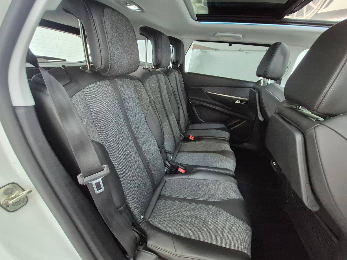 peugeot-5008-2018-diesel-1499cc