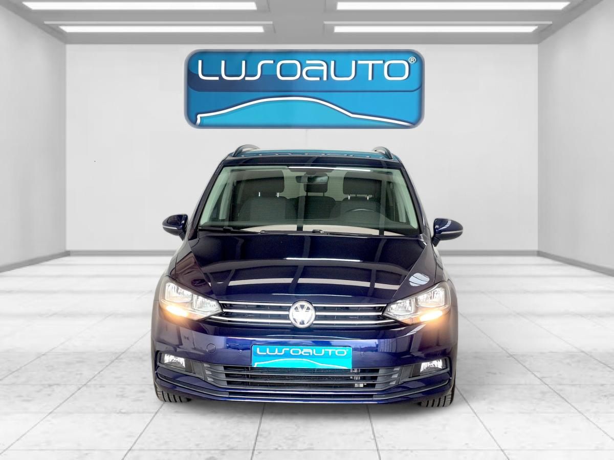 volkswagen-touran-2020-diesel-1968cc