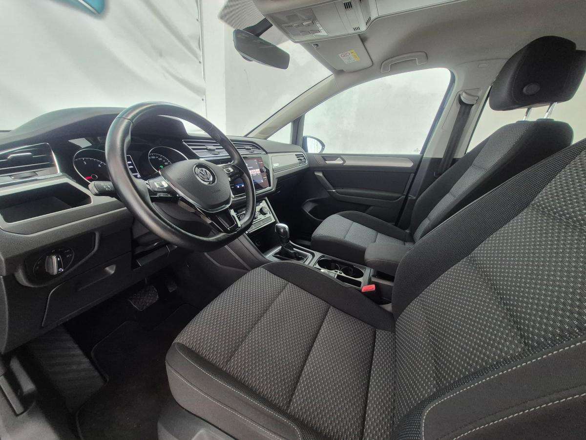 volkswagen-touran-2020-diesel-1968cc