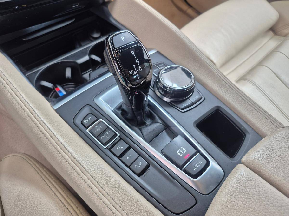 bmw-x6-2019-diesel-2993cc