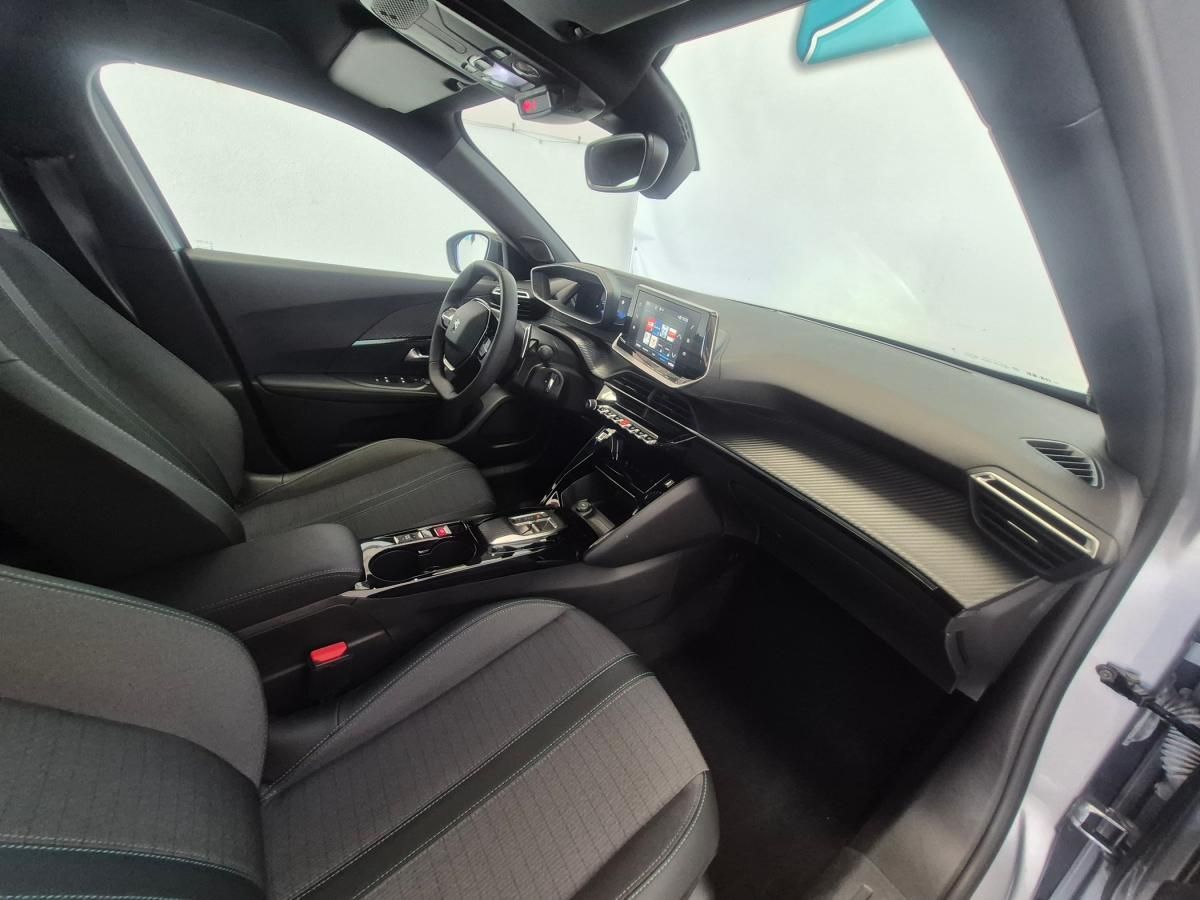 peugeot-2008-2023-gasolina-1199cc