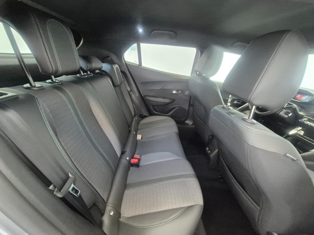 peugeot-2008-2023-gasolina-1199cc