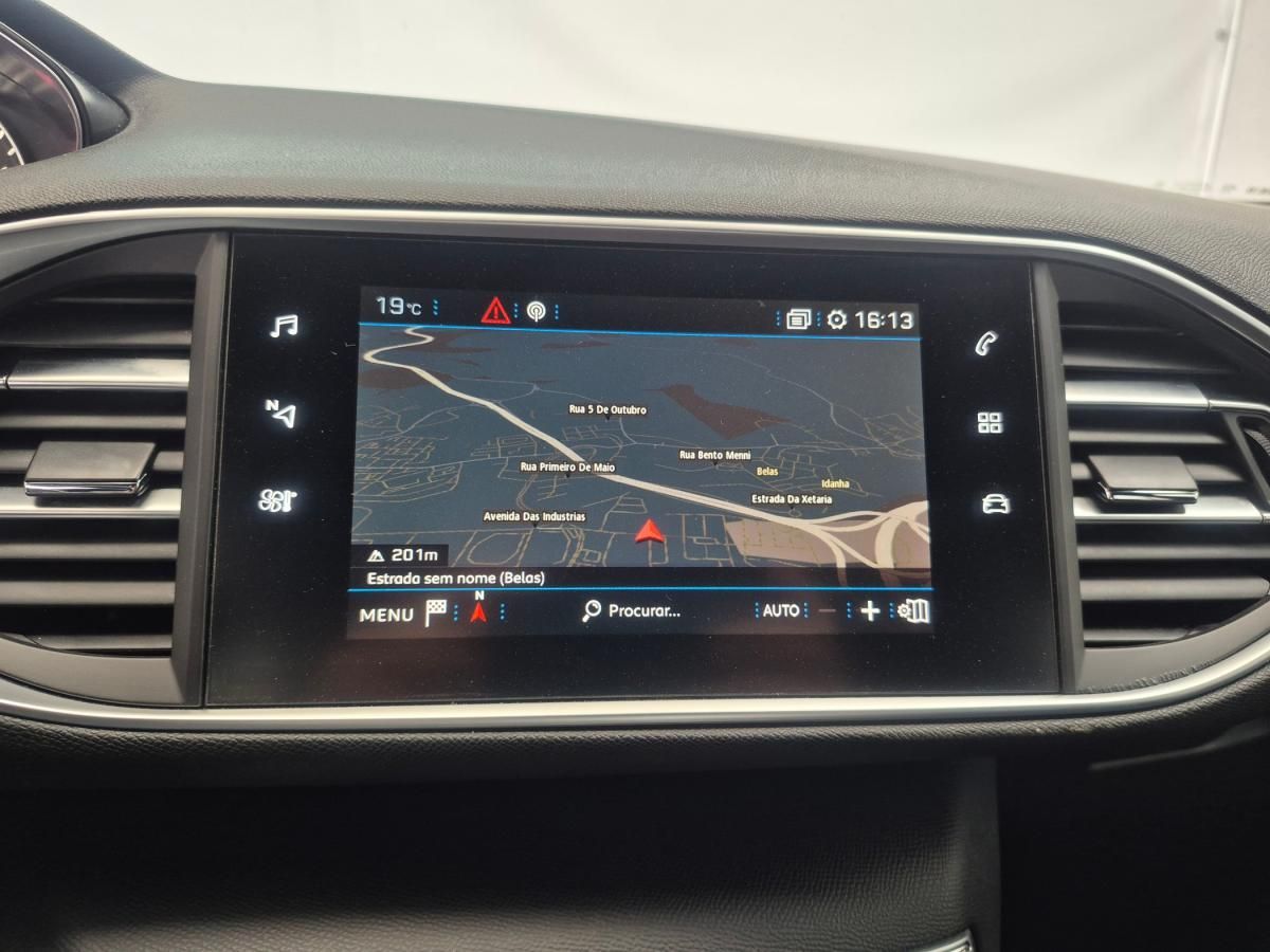peugeot-308-sw-2019-diesel-1499cc
