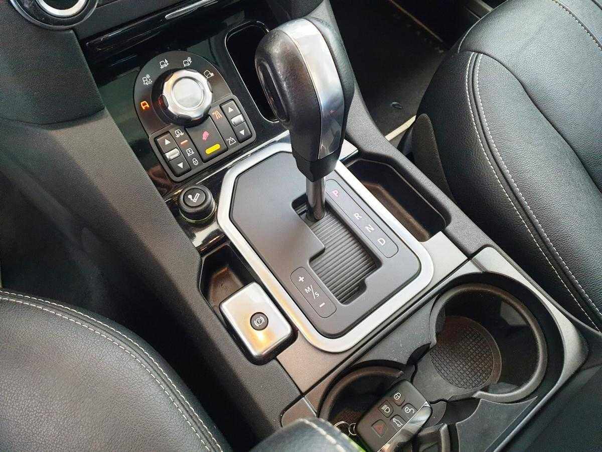 land-rover-discovery-2011-diesel-2993cc