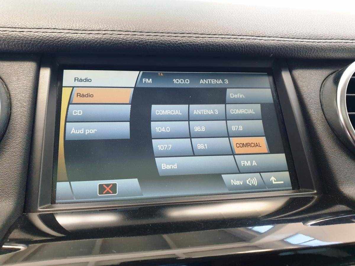 land-rover-discovery-2011-diesel-2993cc