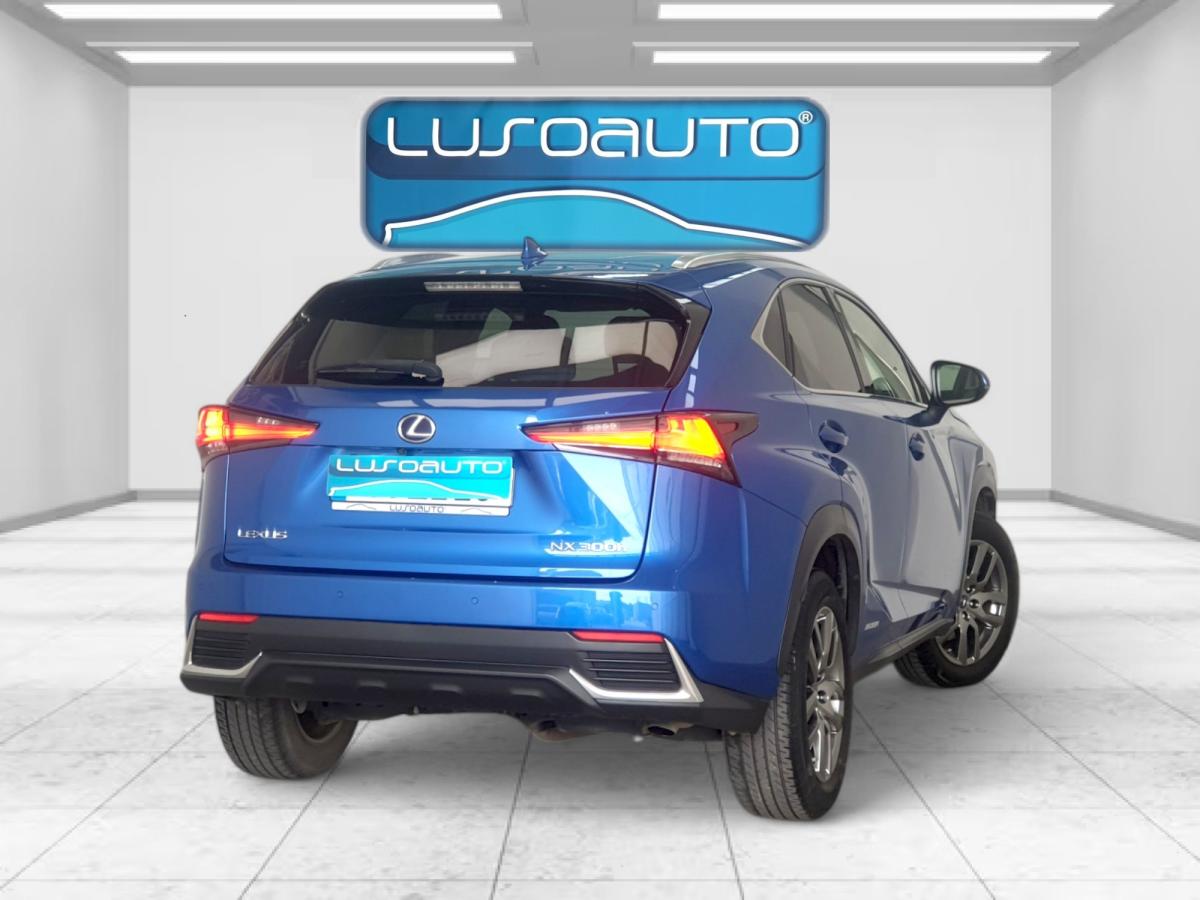 lexus-nx-2019-hibrido-a-gasolina-2494cc
