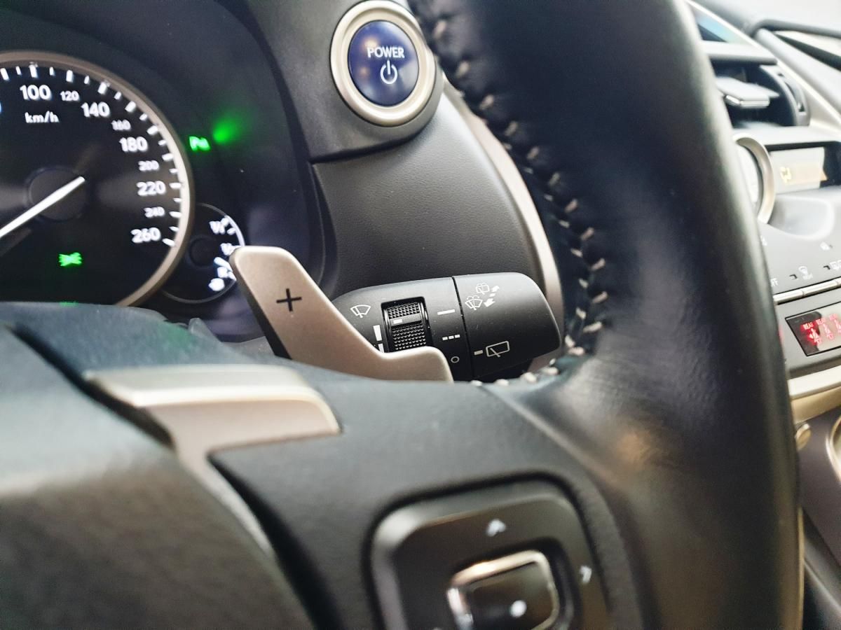 lexus-nx-2019-hibrido-a-gasolina-2494cc