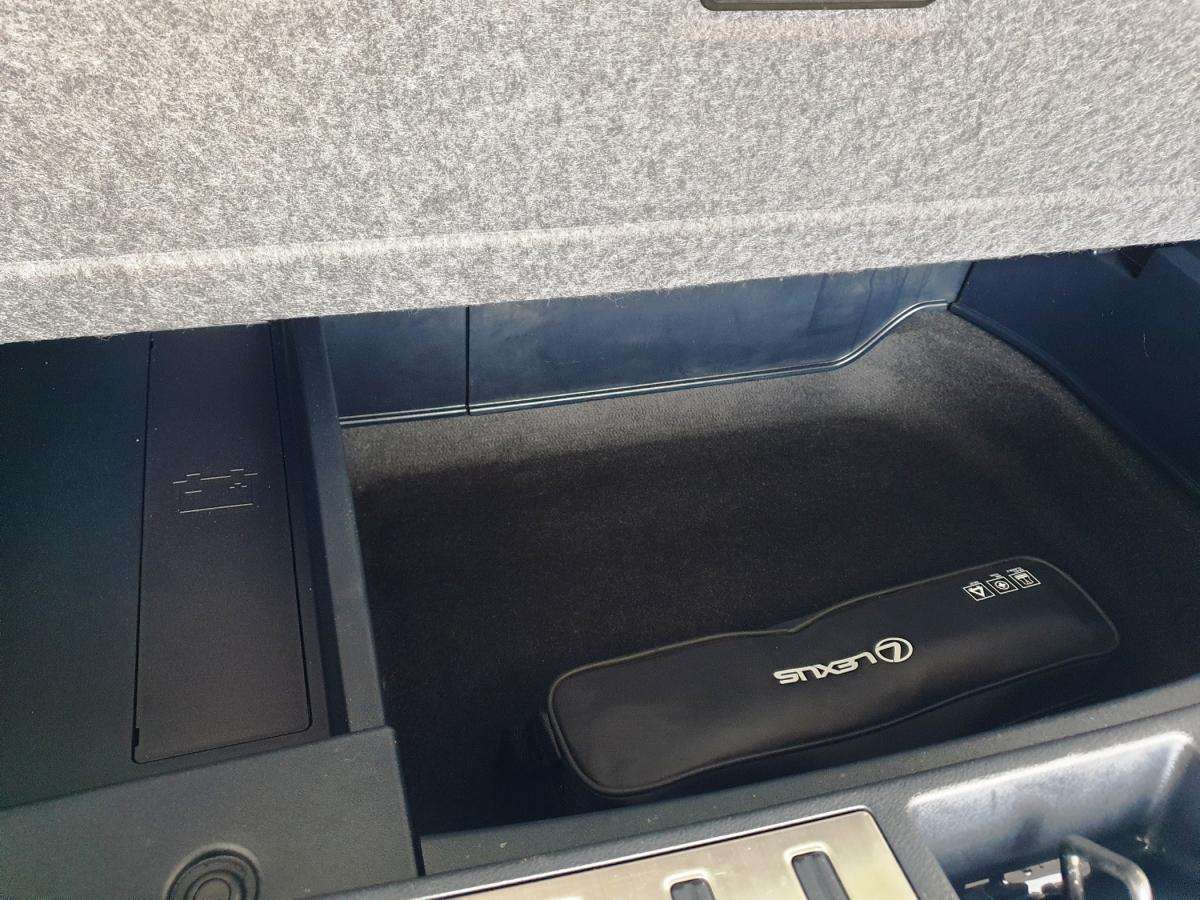 lexus-nx-2019-hibrido-a-gasolina-2494cc