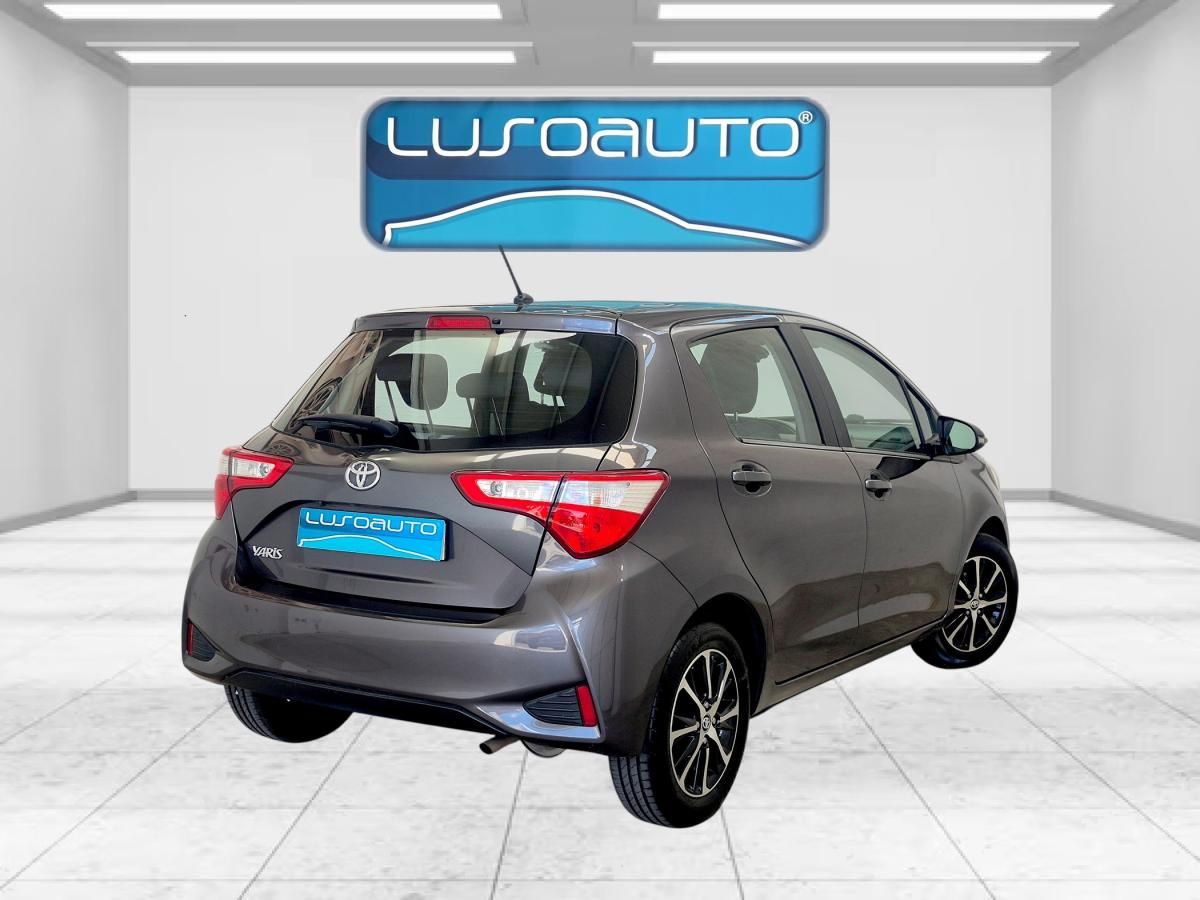 toyota-yaris-2020-gasolina-998cc