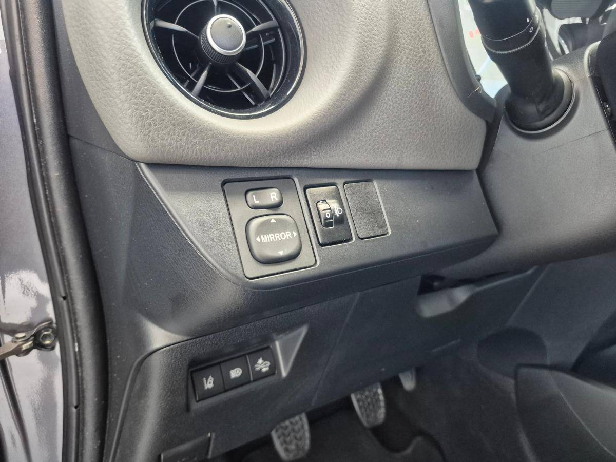 toyota-yaris-2020-gasolina-998cc