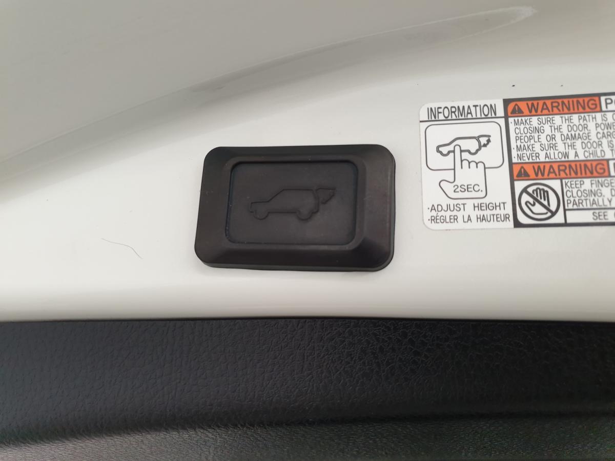 toyota-rav4-2022-hibrido-a-gasolina-2487cc