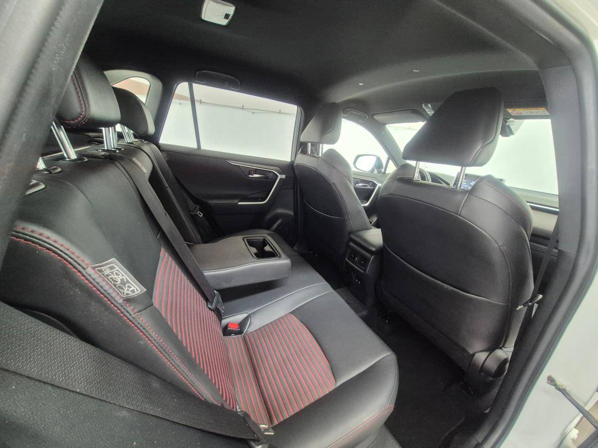 toyota-rav4-2022-hibrido-a-gasolina-2487cc