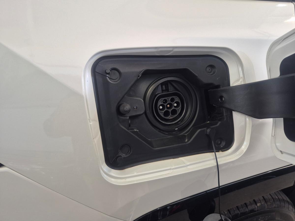 toyota-rav4-2022-hibrido-a-gasolina-2487cc