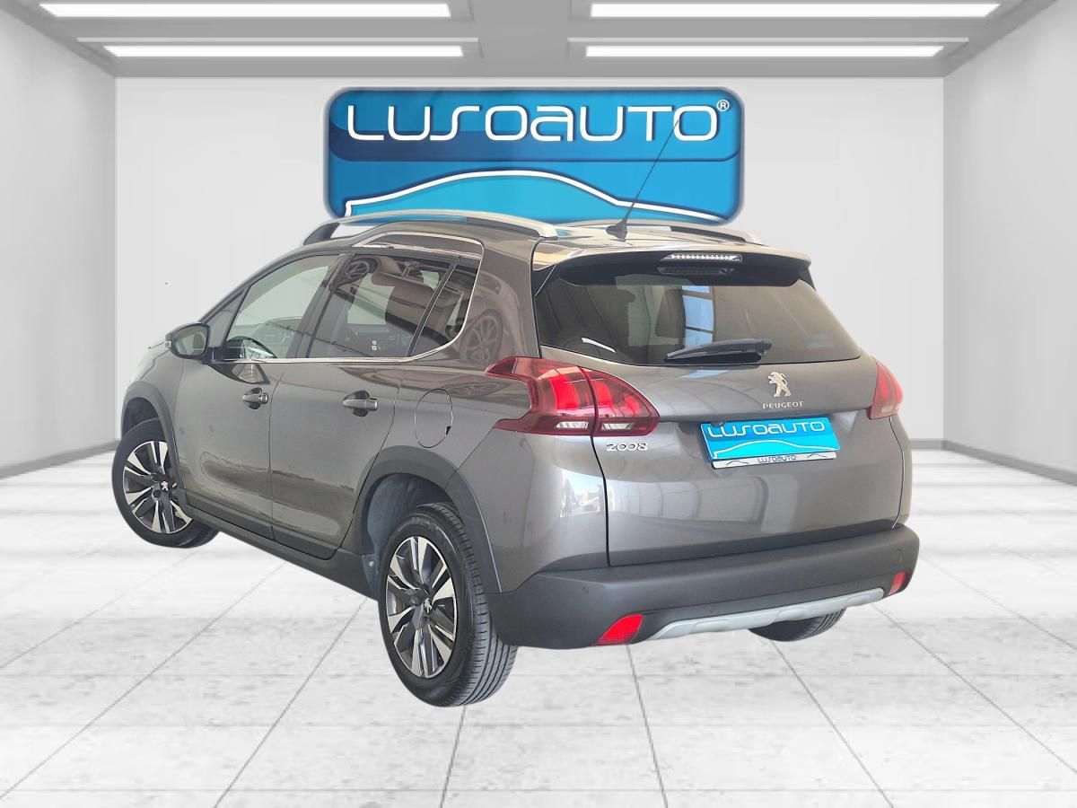 peugeot-2008-2018-gasolina-1199cc