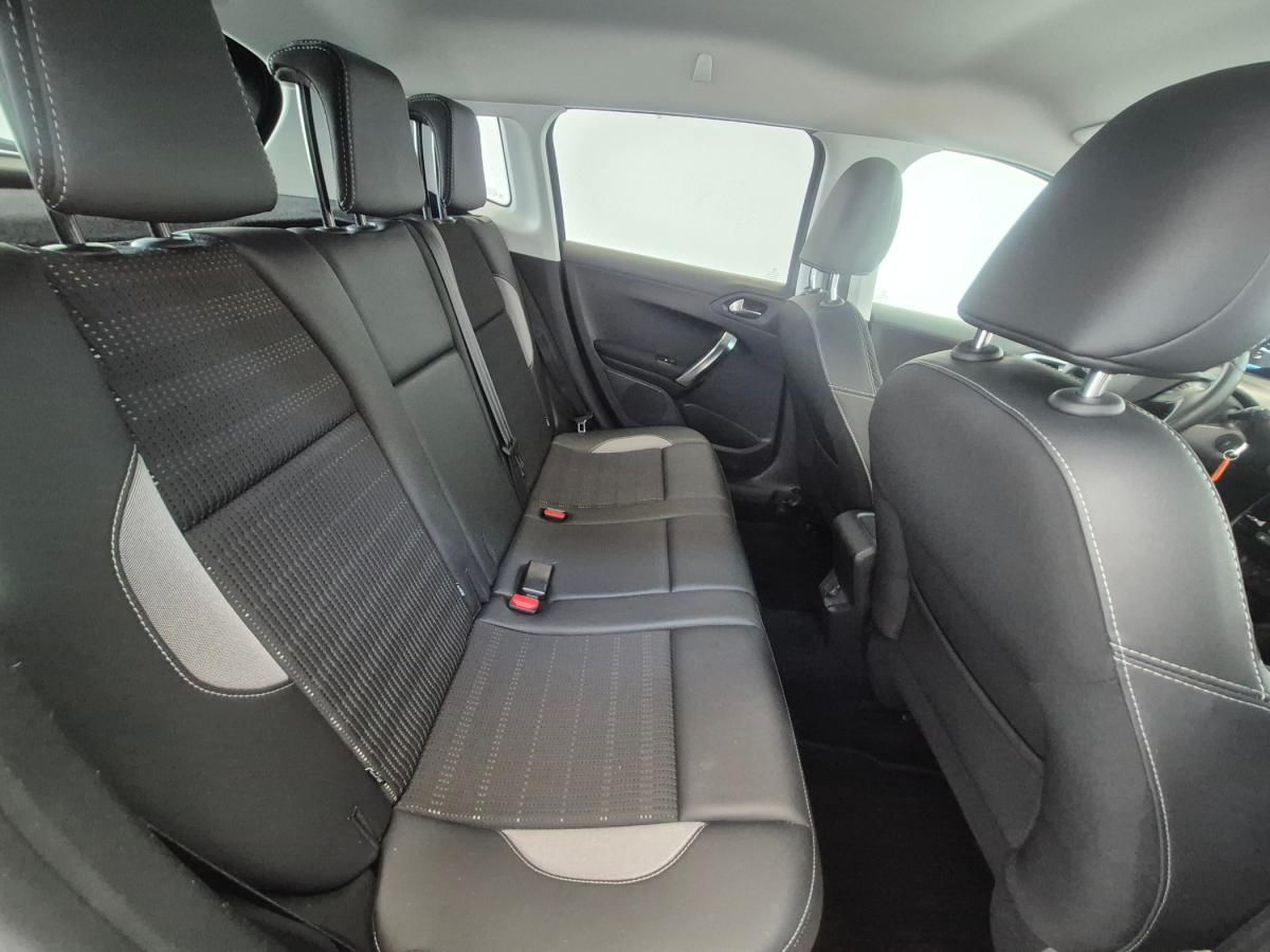 peugeot-2008-2018-gasolina-1199cc