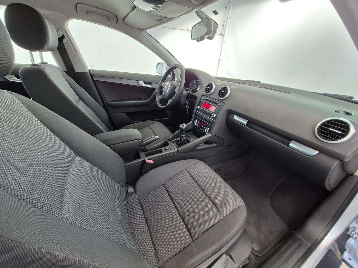 audi-a3-sportback-2012-diesel-1598cc