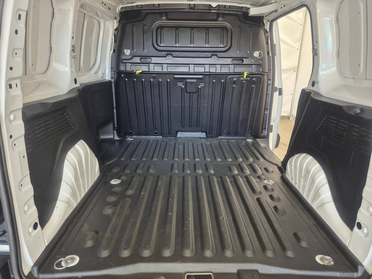 fiat-doblo-2023-diesel-1499cc