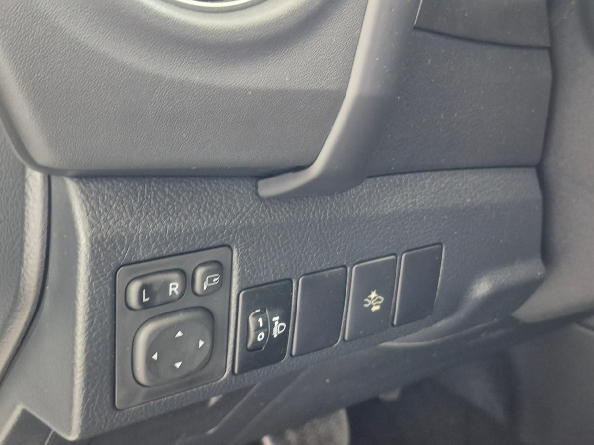 toyota-auris-touring-sports-2018-hibrido-a-gasolina-1798cc