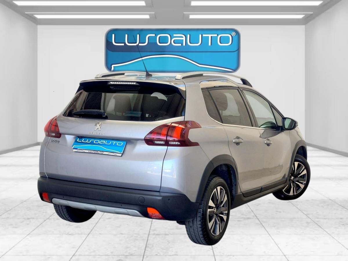 peugeot-2008-2018-gasolina-1199cc