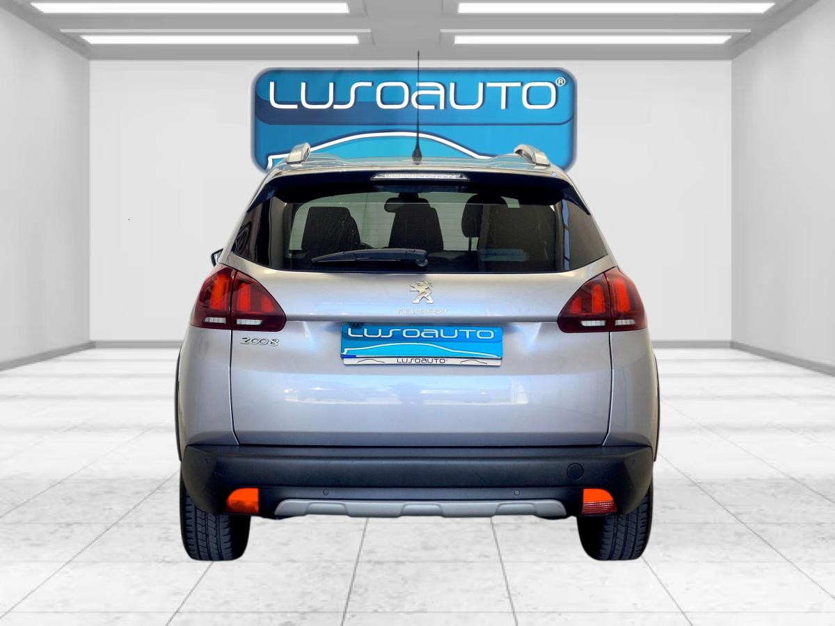 peugeot-2008-2018-gasolina-1199cc
