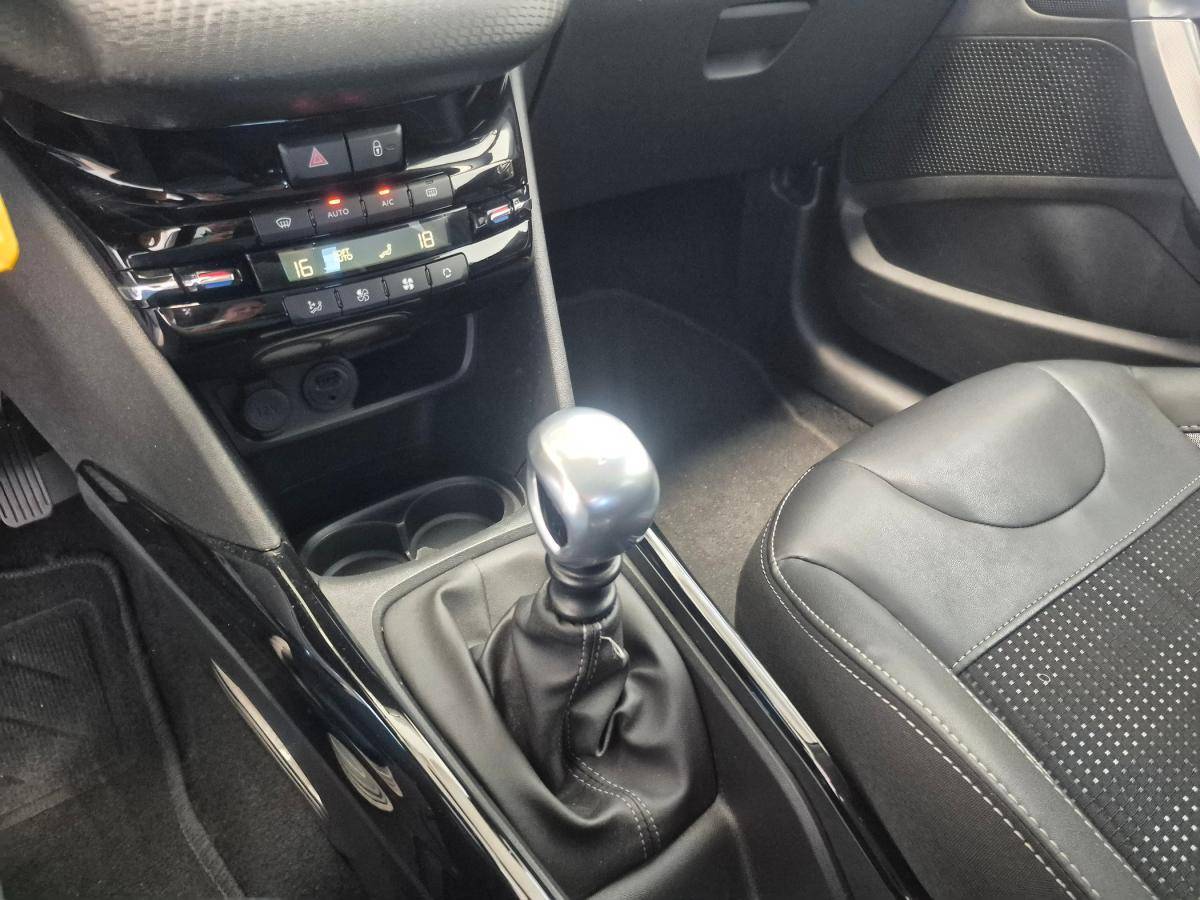 peugeot-2008-2018-gasolina-1199cc