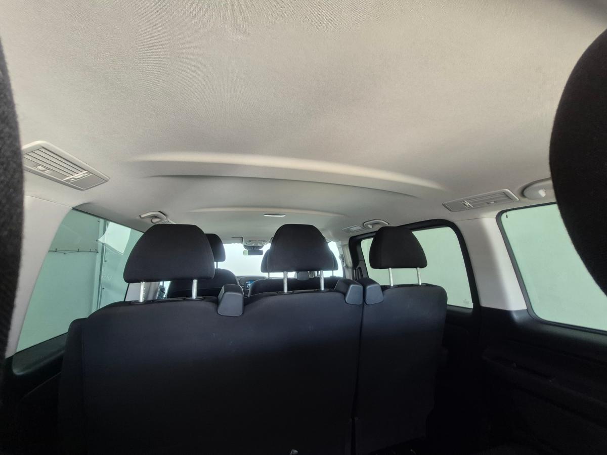 mercedes-benz-vito-2022-diesel-1950cc