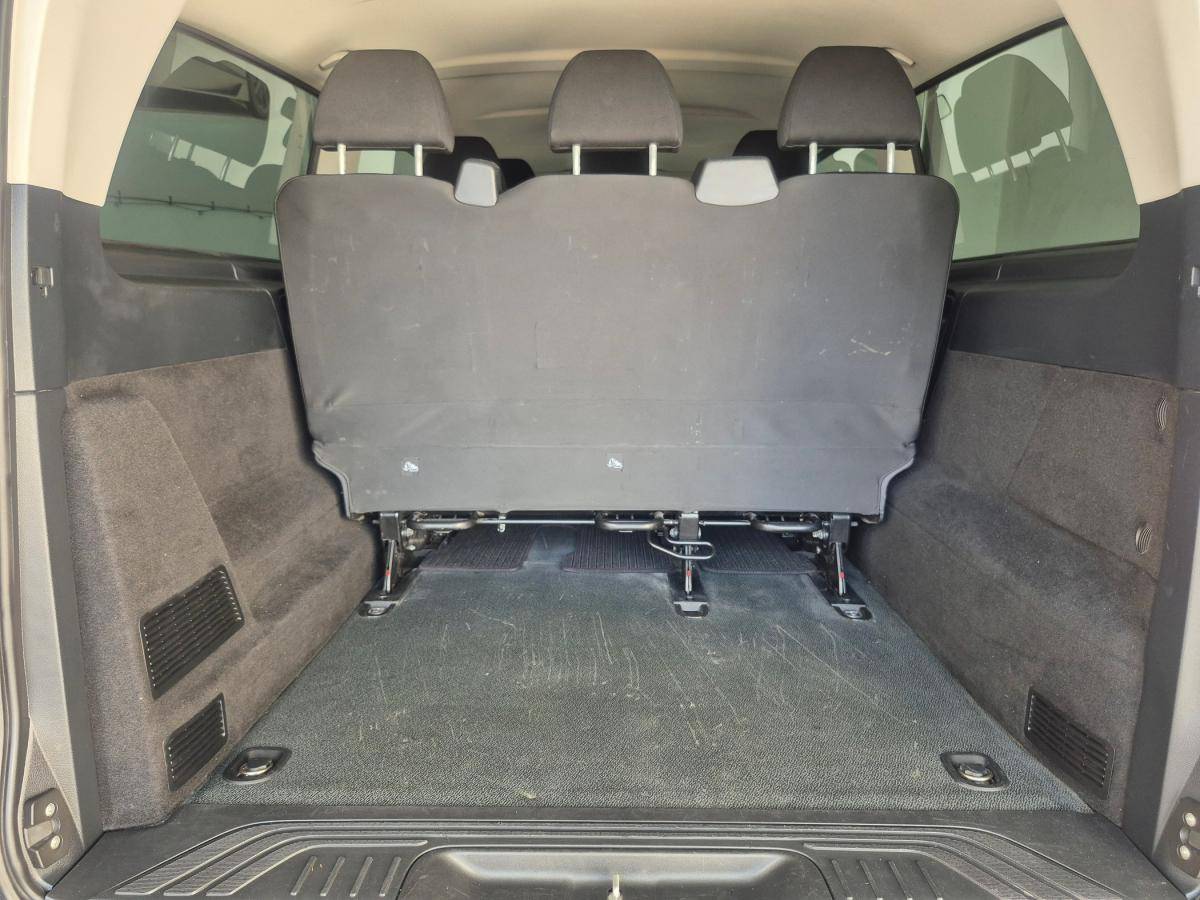 mercedes-benz-vito-2022-diesel-1950cc