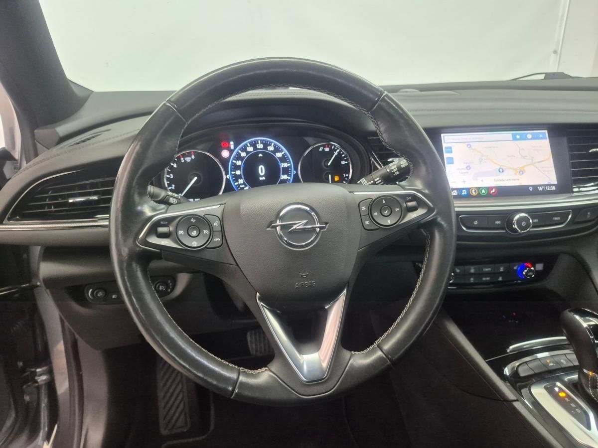 opel-insignia-sports-tourer-2021-diesel-1496cc