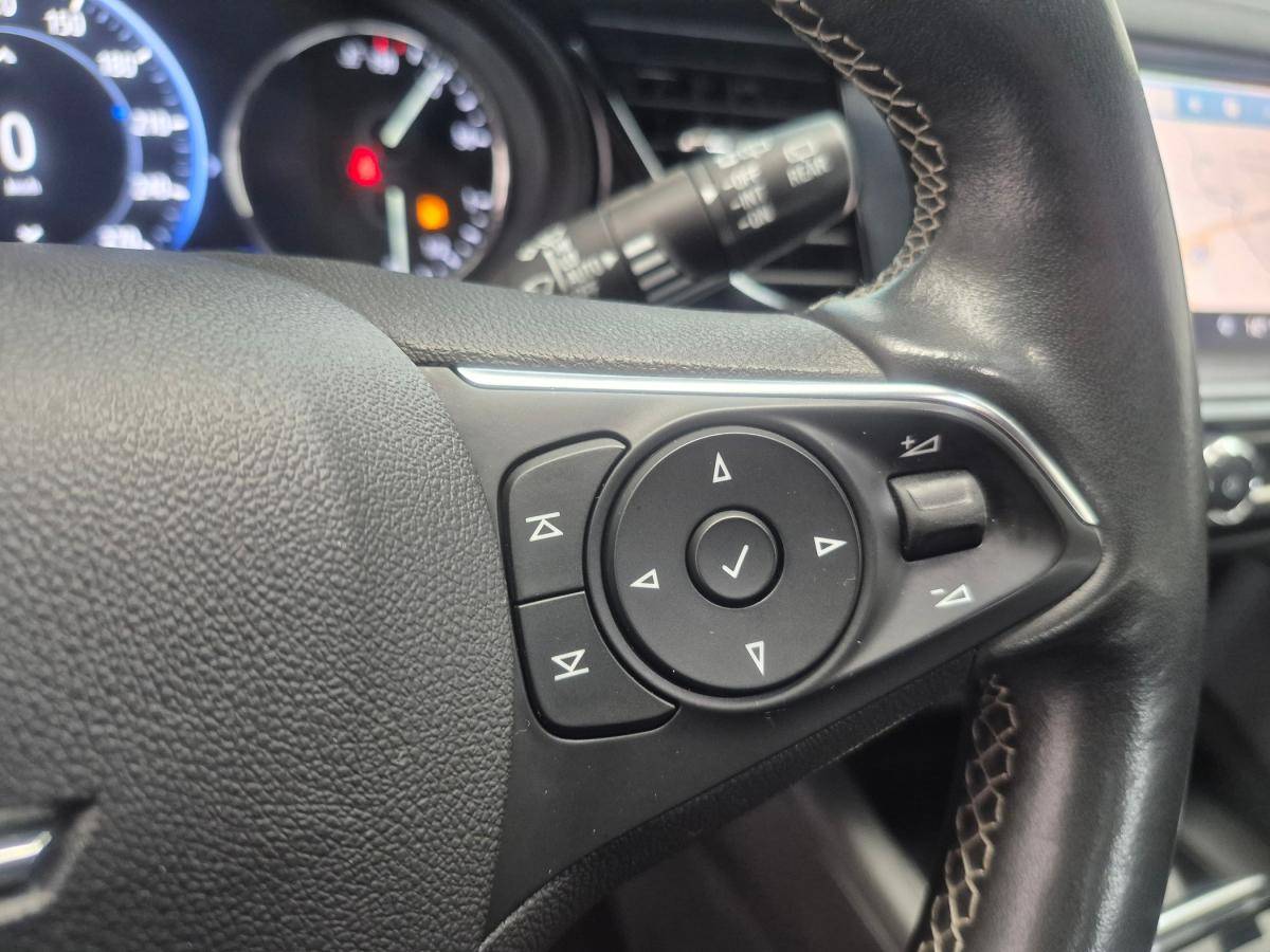 opel-insignia-sports-tourer-2021-diesel-1496cc