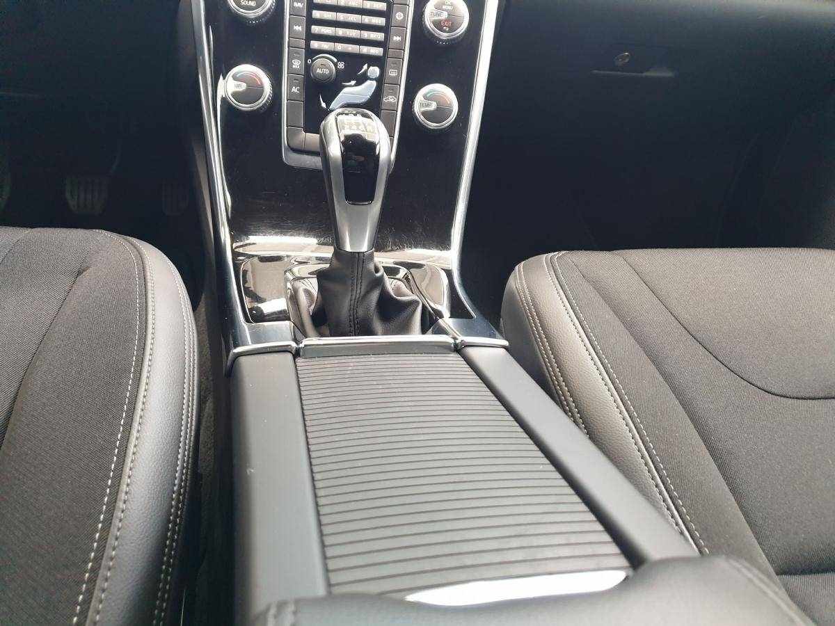 volvo-xc-60-2017-diesel-1969cc