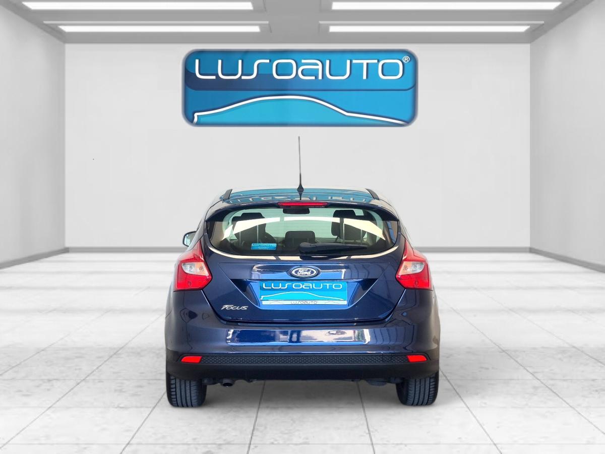 ford-focus-2011-diesel-1560cc