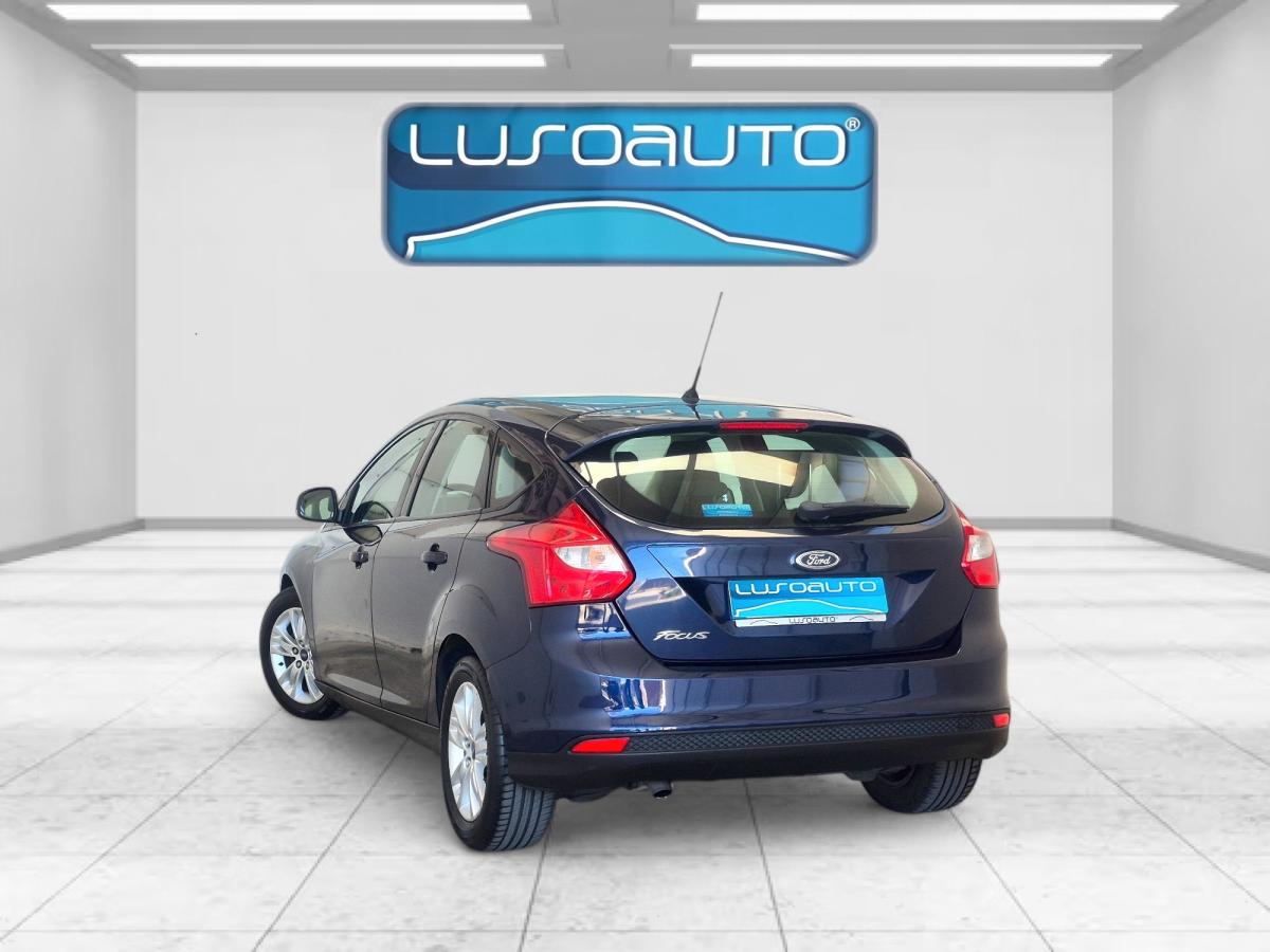 ford-focus-2011-diesel-1560cc