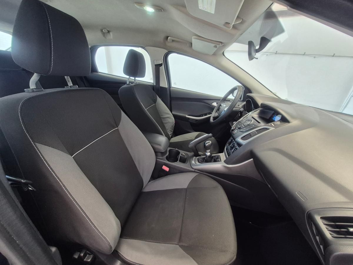 ford-focus-2011-diesel-1560cc