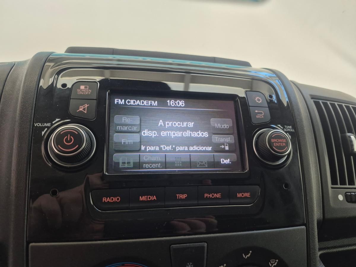 peugeot-boxer-2022-diesel-2179cc
