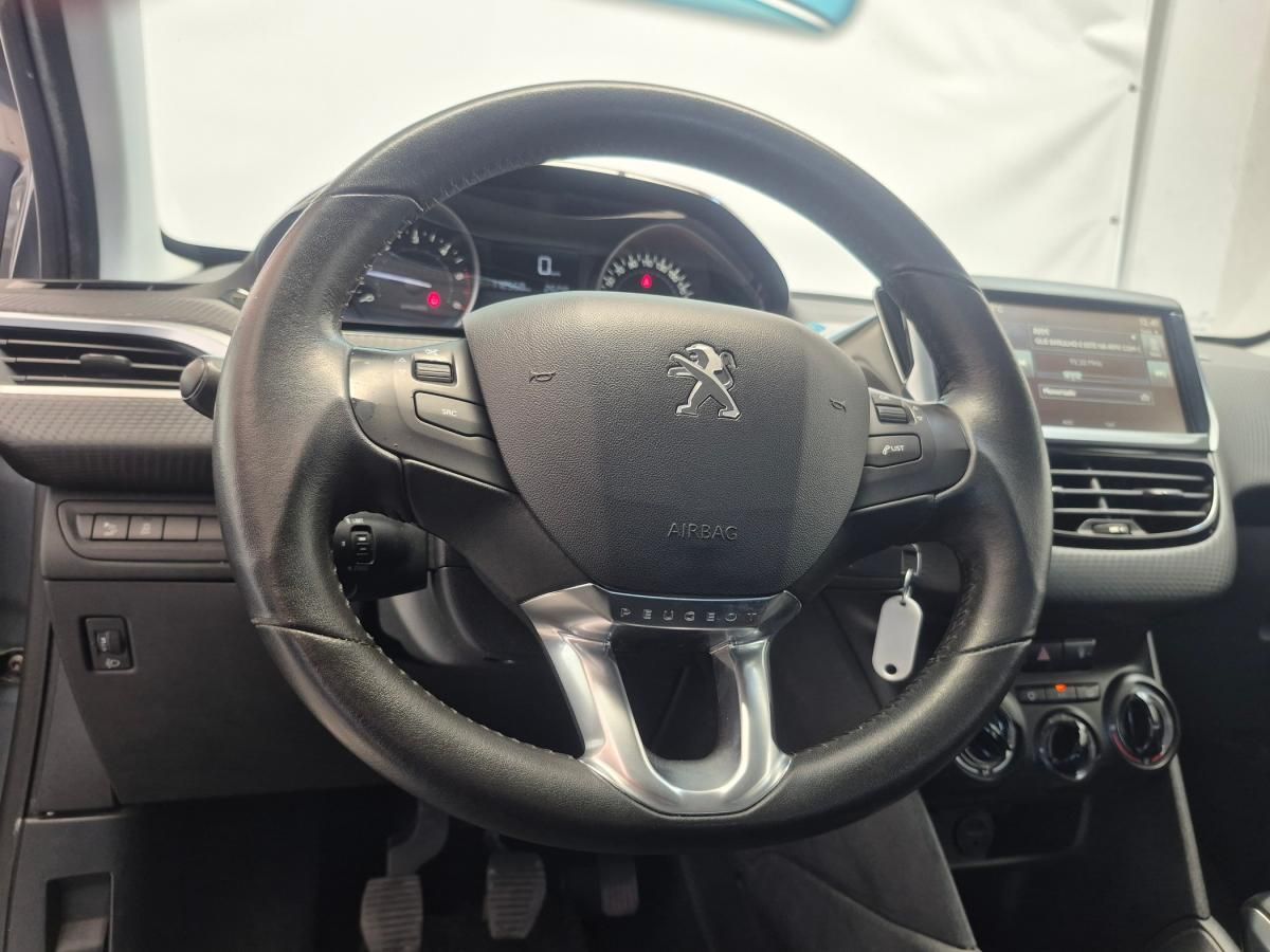 peugeot-208-2016-diesel-1560cc